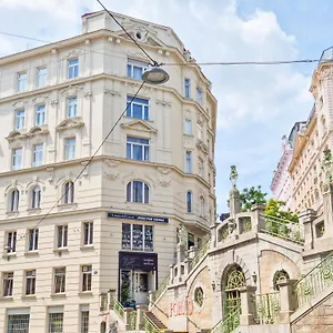  Affittacamere Mozart - Newly Renovated