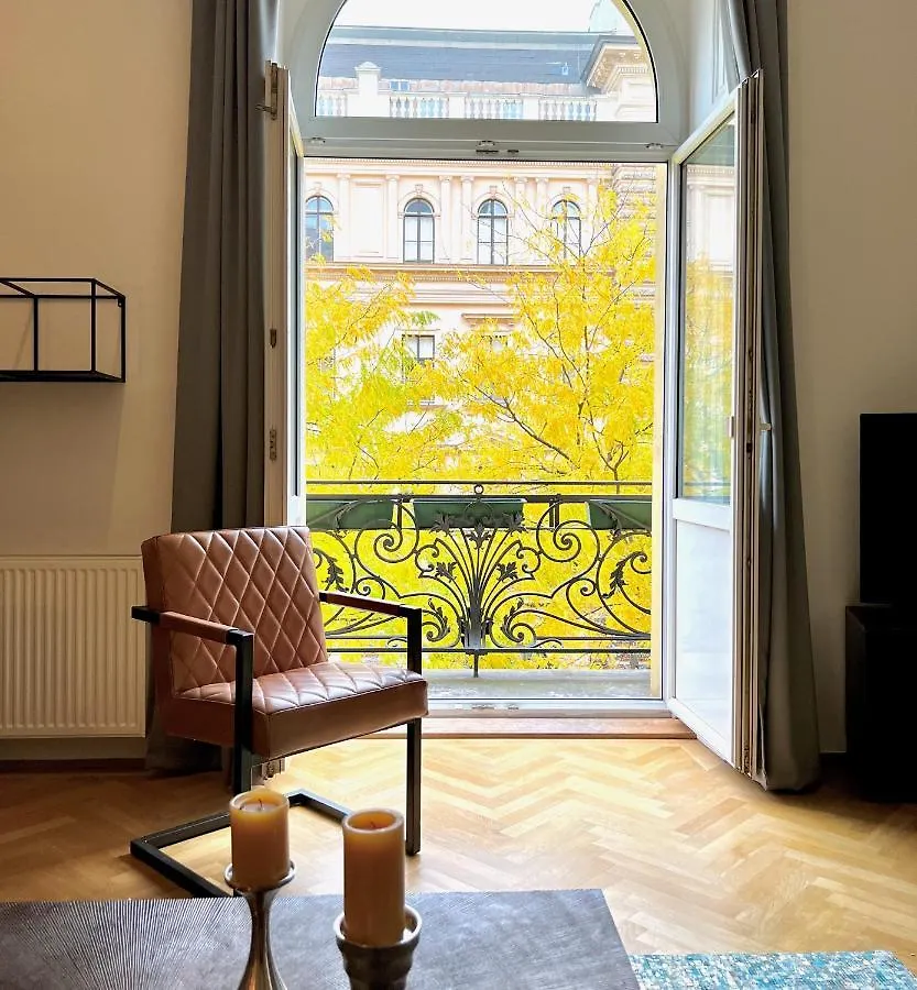 Belle Art Design Suite Im Herzen Von Wien
