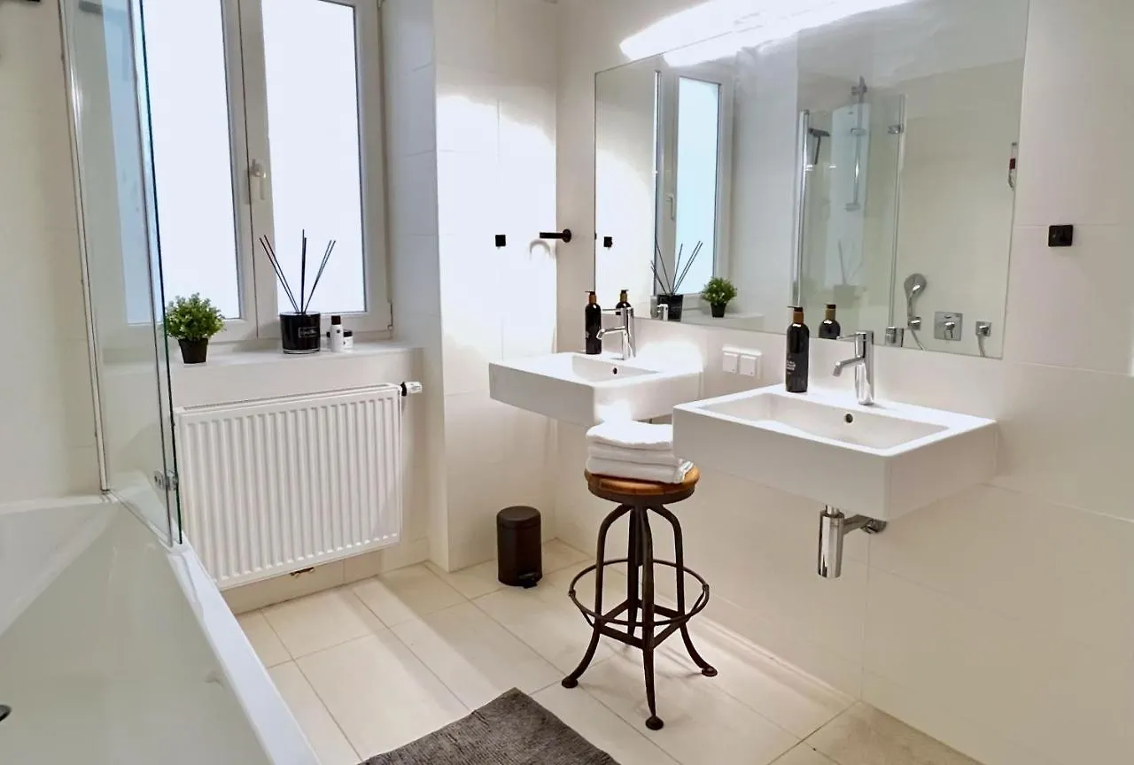 Belle Art Design Suite Im Herzen Von Wien 0*, Vienna