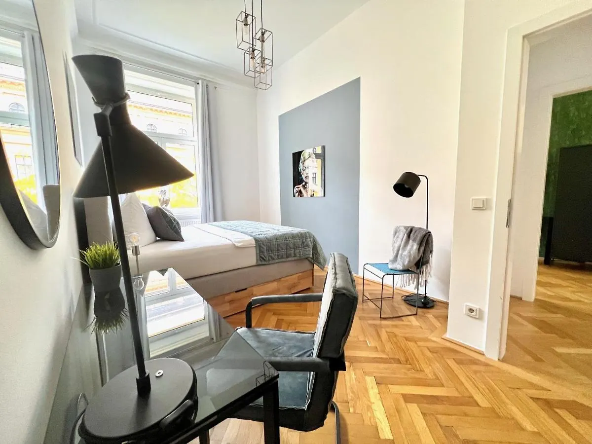 Belle Art Design Suite Im Herzen Von Wien 0*, Vienna Austria